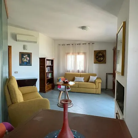 Casa Elisa Tatil Evi Olbia